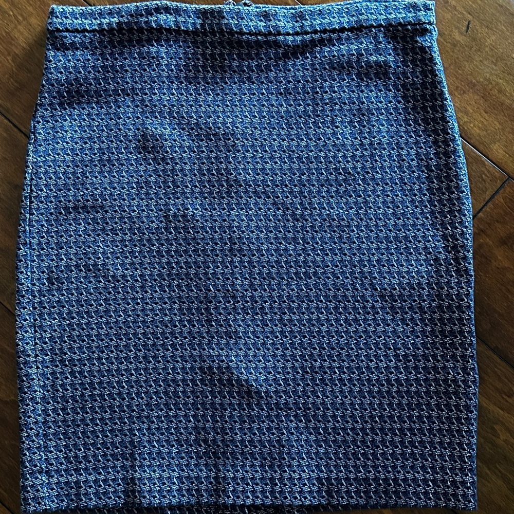 Banana Republic blue houndstooth skirt 14